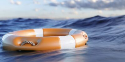 Rettungsring auf dem Meer